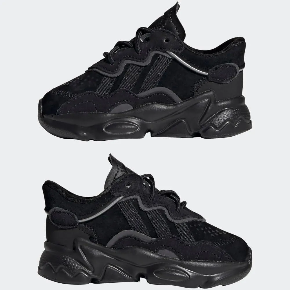 adidas Originals Men's Ozweego Sneaker