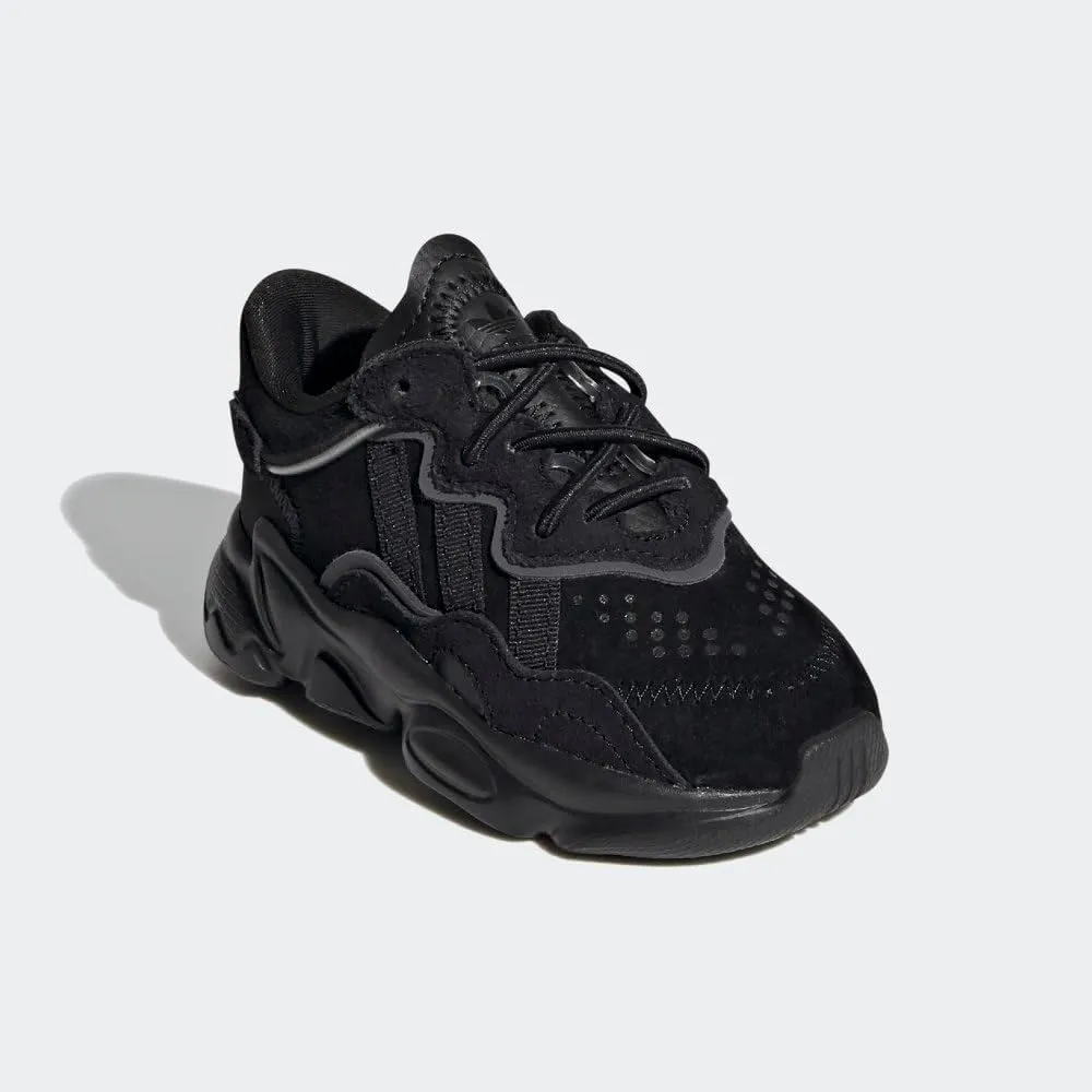 adidas Originals Men's Ozweego Sneaker