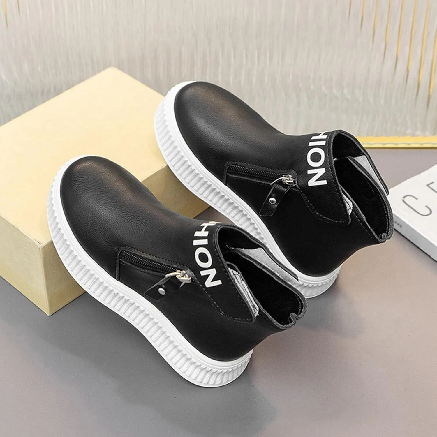 Baby Autumn Boots Girls And Boys Children's Casual Shoes Mesh Soft Sole Breathable Sports Short Boots Back Lace Design