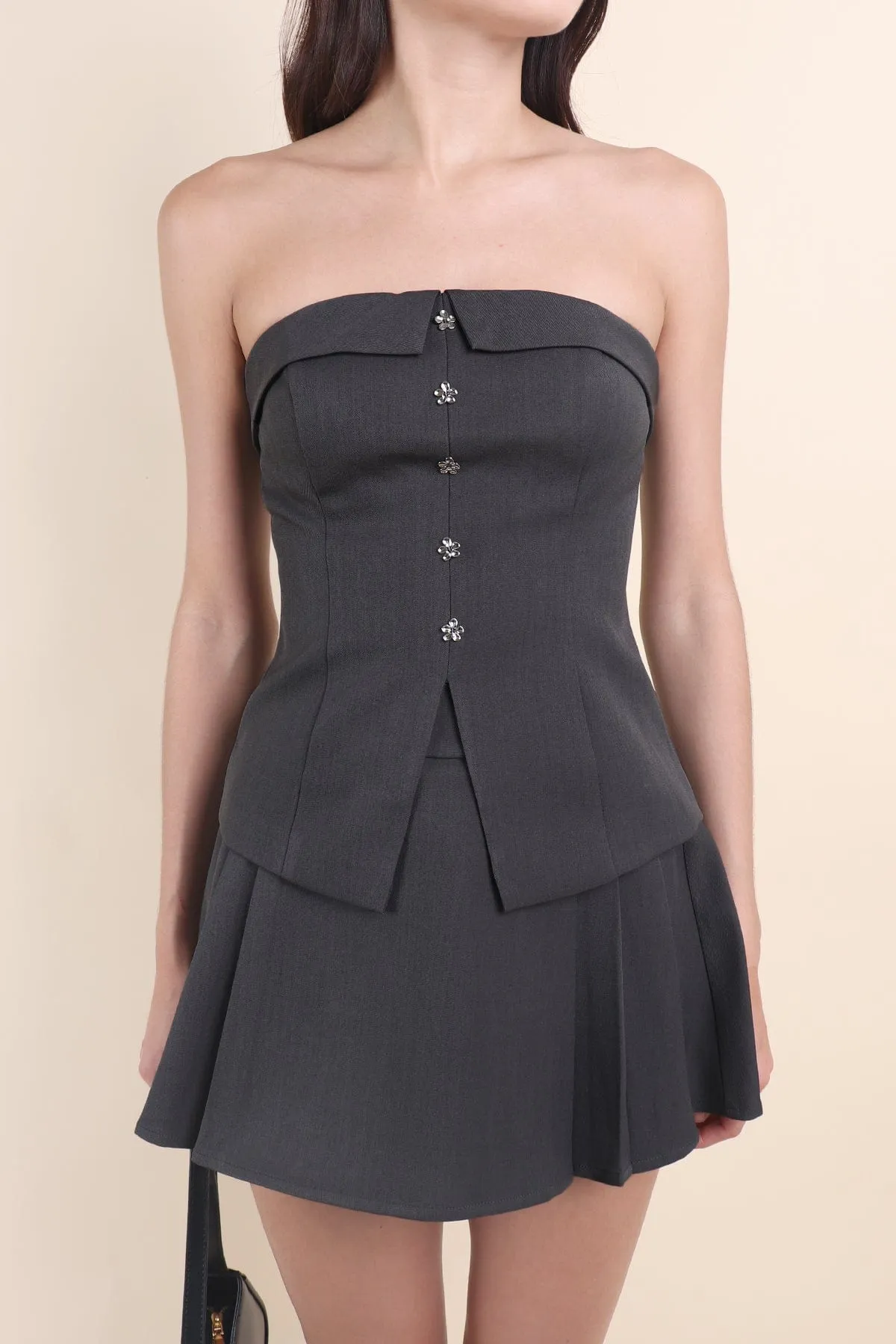 BAILEY 2-PC SET IN GUN BLACK