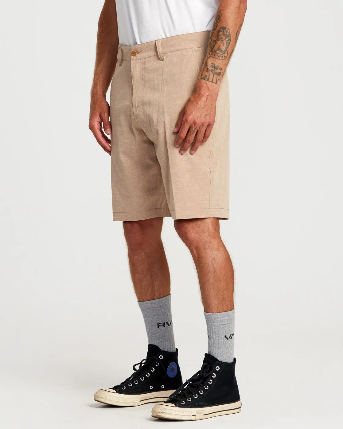Balance Hybrid 20" Shorts - Camel