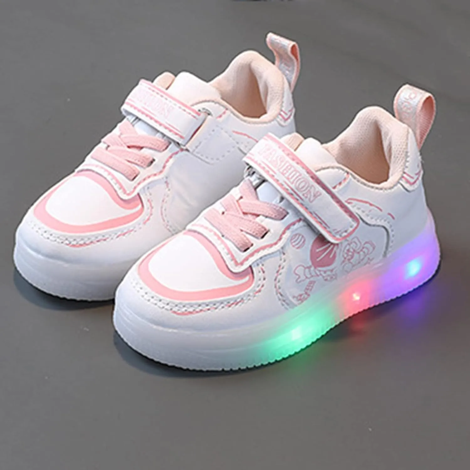 Children Shoes LED Lighting Casual Shoes Boys Girls Students White Cute Soft Sole Sport Girls Running Shoes Size 1