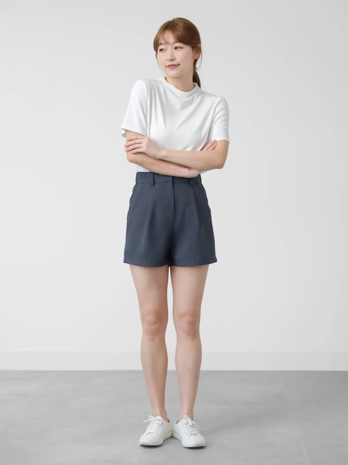 Elara Essential Pleated Shorts