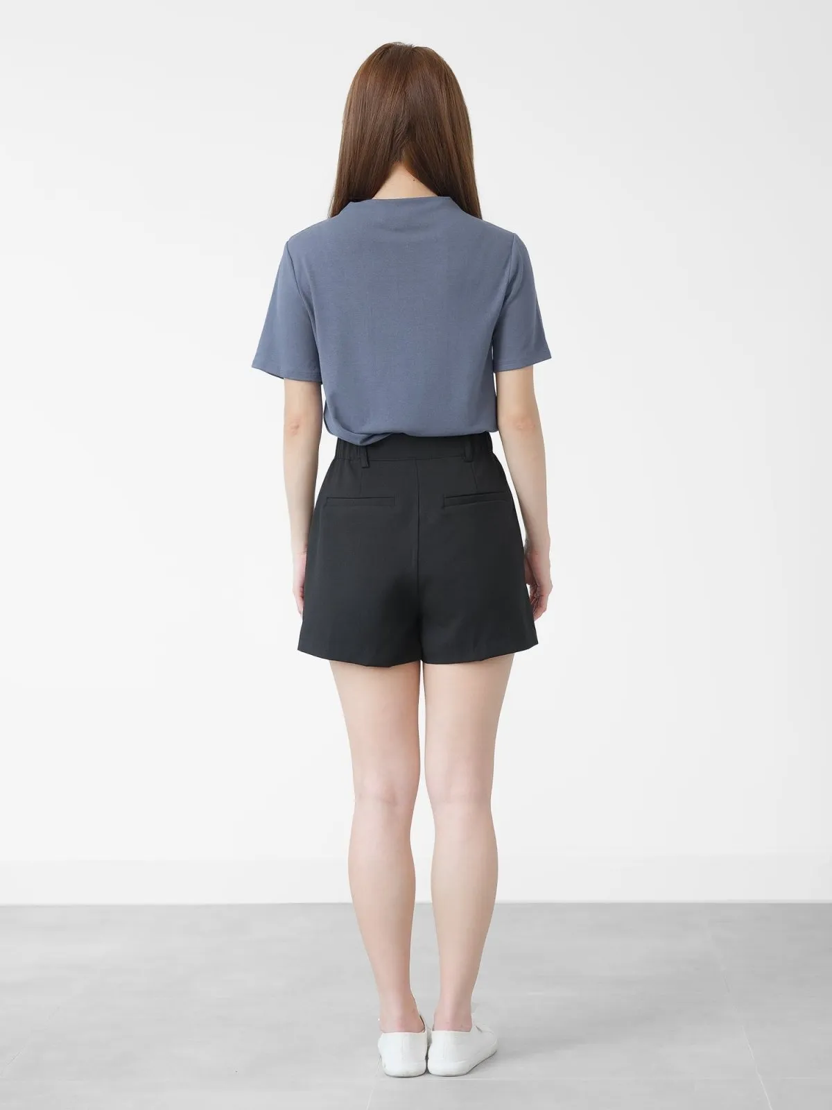 Elara Essential Pleated Shorts