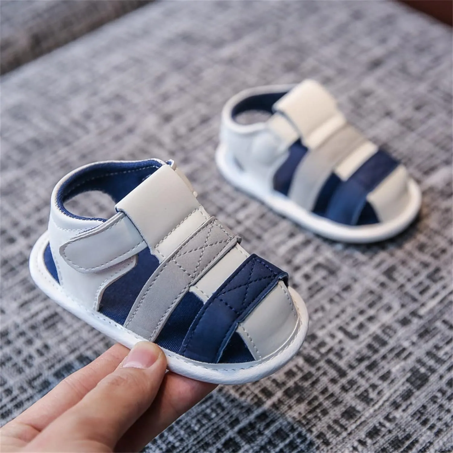 EnJoCho Spring and Summer Children Sandals Toddler Shoes Soft Sole Cute Lightweight Infant Booties 0-15 Months (Blue, 0Months)