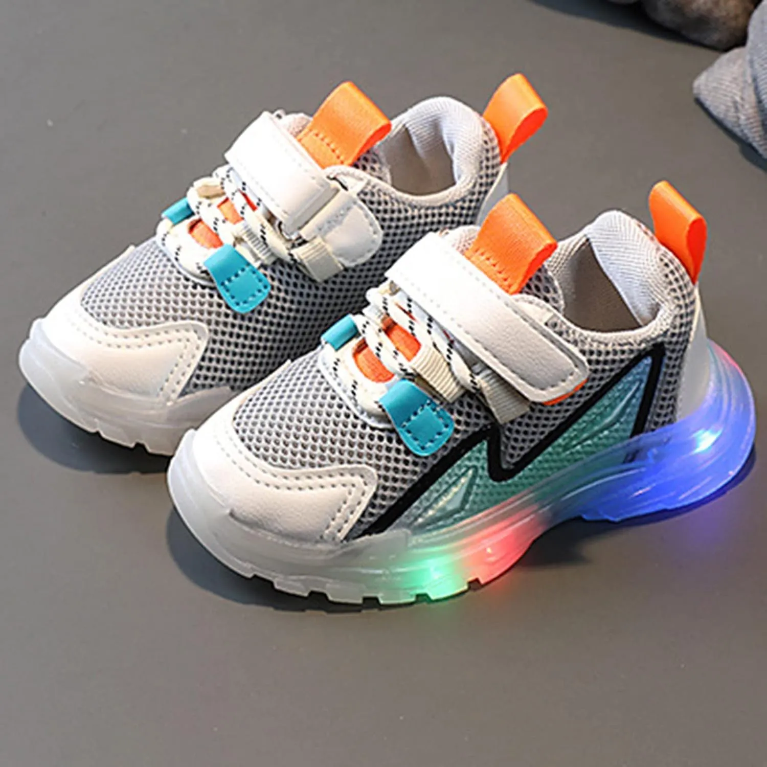 Fashion Light On LED Baby Shoes Casual Children Shoes Multiple Colors Soft Sole Kids Sport Shoes Girl Espadrille Shoes