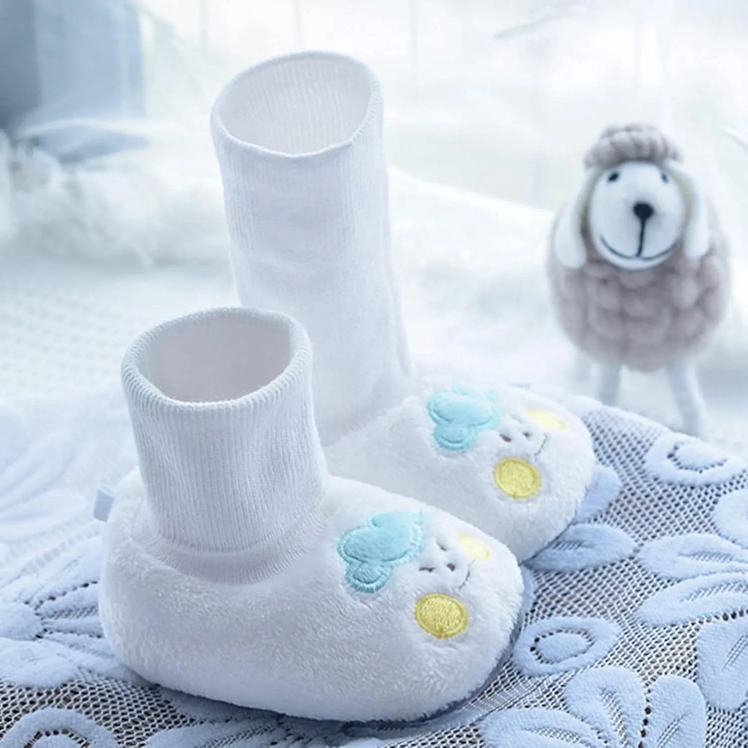 First Walking Shoes Kids Socks Shoes Toddler Shoes Cotton Shoes Plus Velvet Thick Warm Soft Bottom Non-Slip Rubber Sole