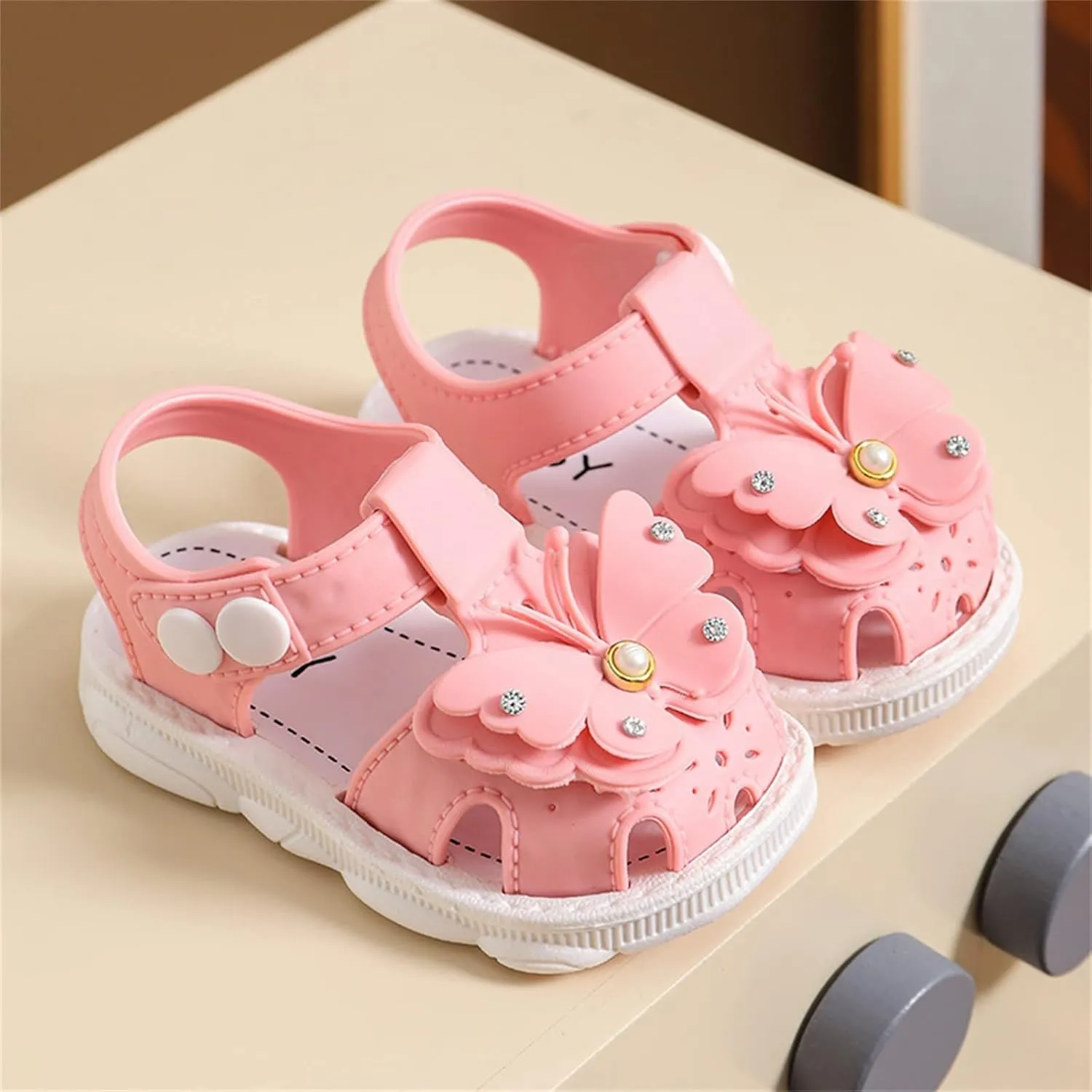 Girls Soft Closed Toe Party Flat Shoes Summer Sandals Girl Baby Toddler Shoes Summer Bow Pearl Daily Wear Sandals