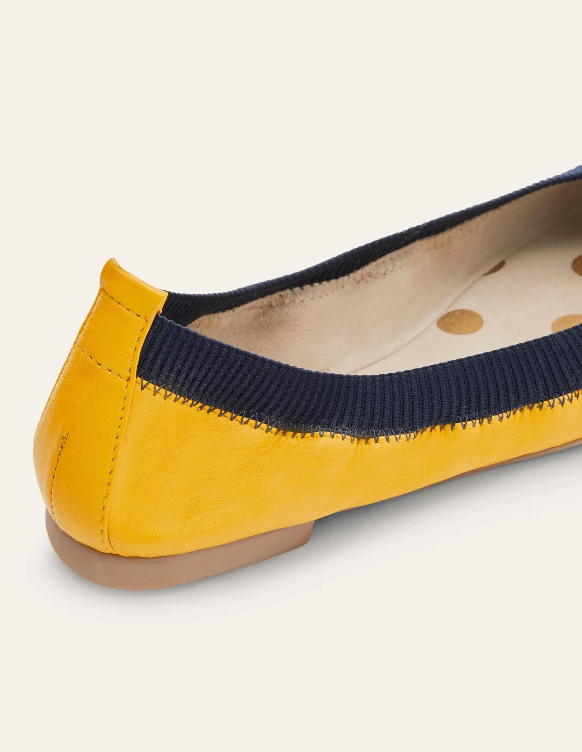 Hettie Flexi Ballerinas-Honey Gold/Navy