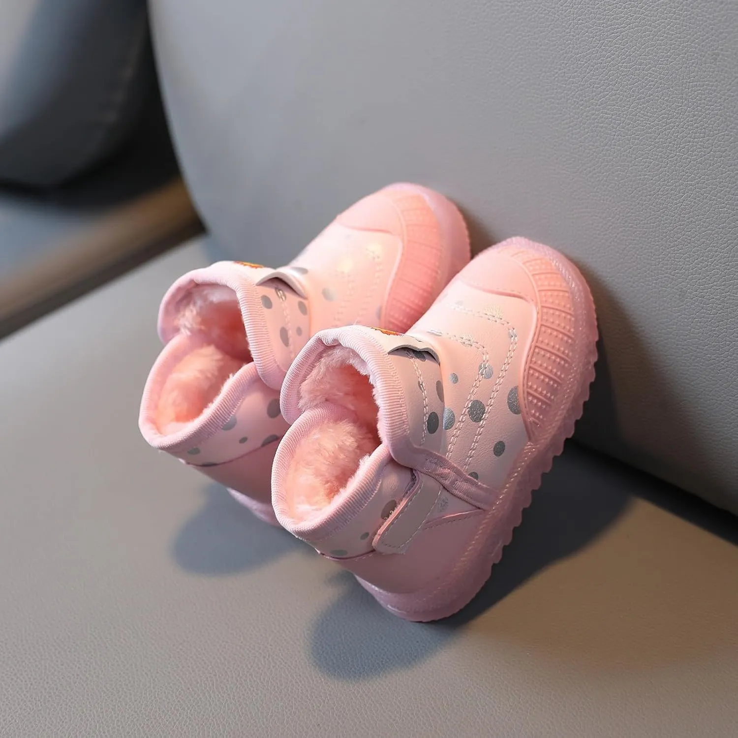 Kids Winter Fleeced Snow Boots Baby Boys Girls Light Up Boots with Warm Liing Toddler Slip Resistan Outdoor Shoes