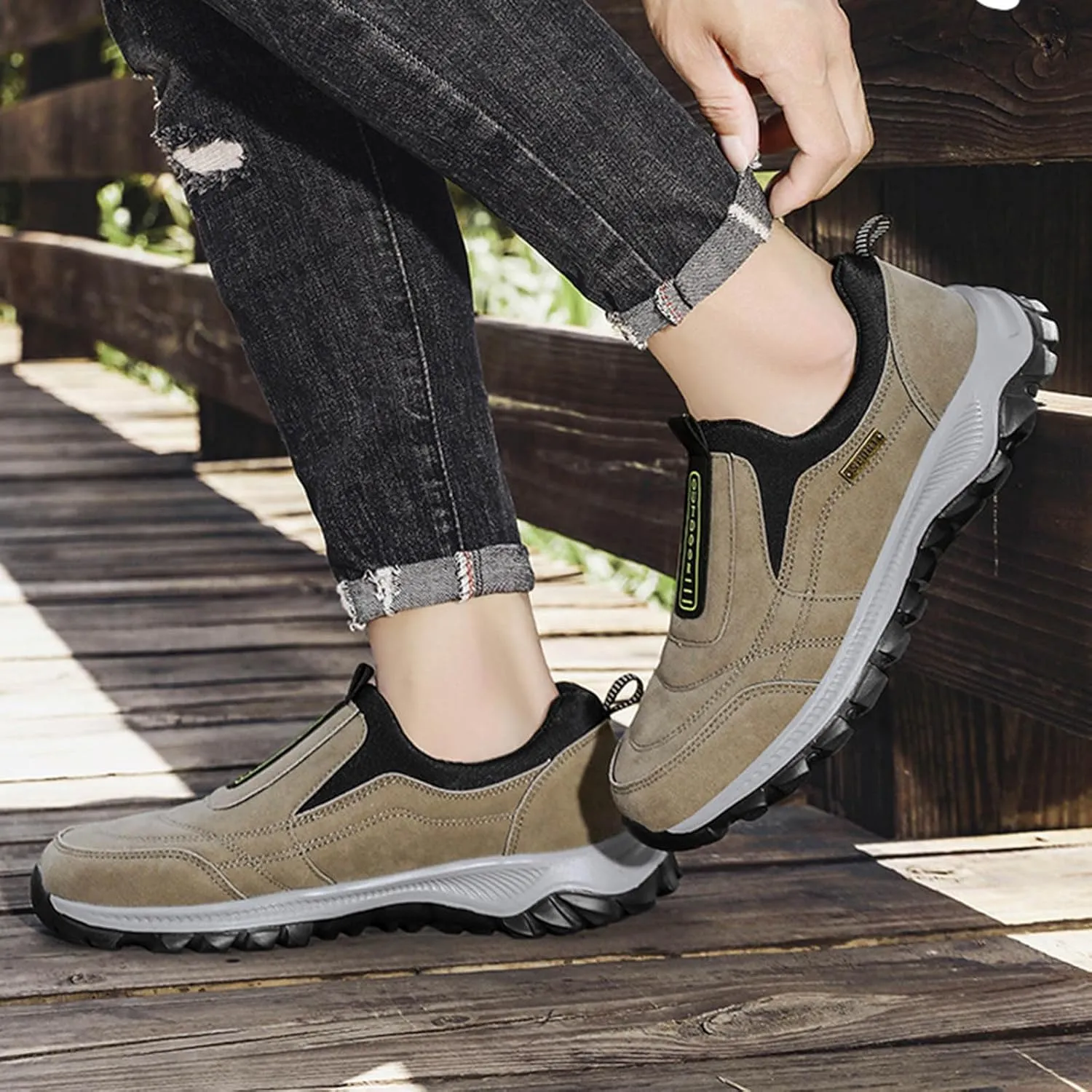 Men's Non Slip Barefoot Minimalist Shoes Lightweight Sport Gym Jogging Walking Sneaker Memory Foam Hiking Shoes