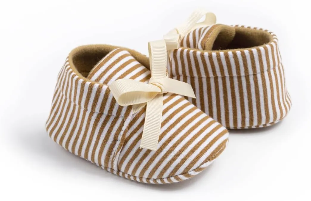 Newborn Baby Booties Soft Winter Crib Sock Shoes for Infant Boys Girls Warm Cozy First Walkers Shoes