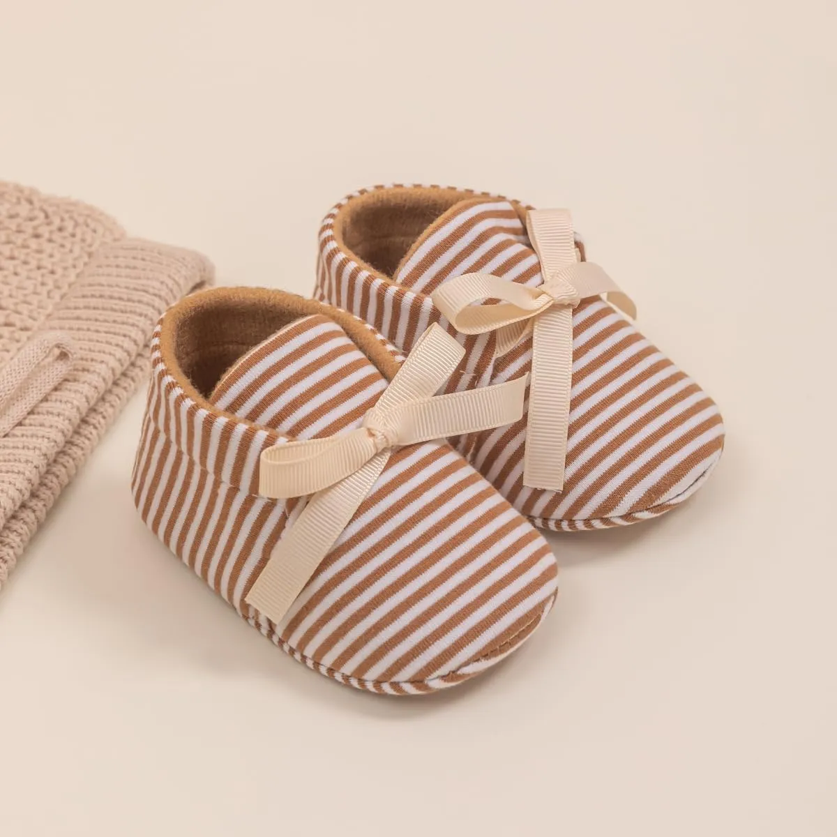 Newborn Baby Booties Soft Winter Crib Sock Shoes for Infant Boys Girls Warm Cozy First Walkers Shoes