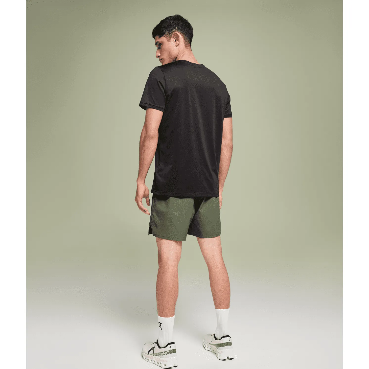 On Essential Shorts Mens