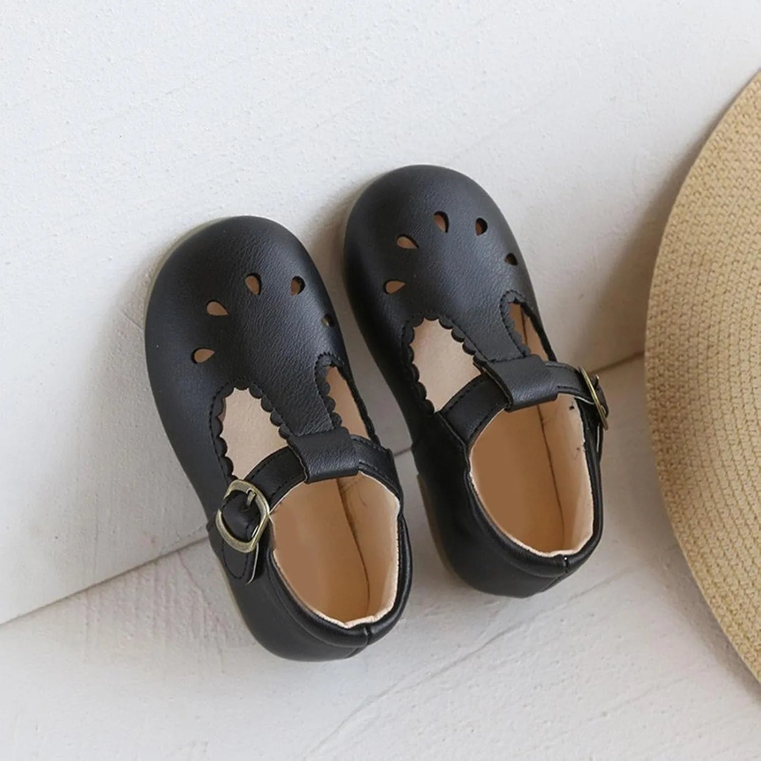sandal Sandals Spring/Summer Solid Soft Sole Hollow Metal Buckle Walking Shoes Party Birthday School