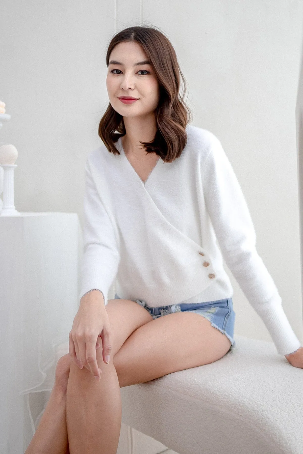 SAVANA KNIT TOP IN CREAM WHITE