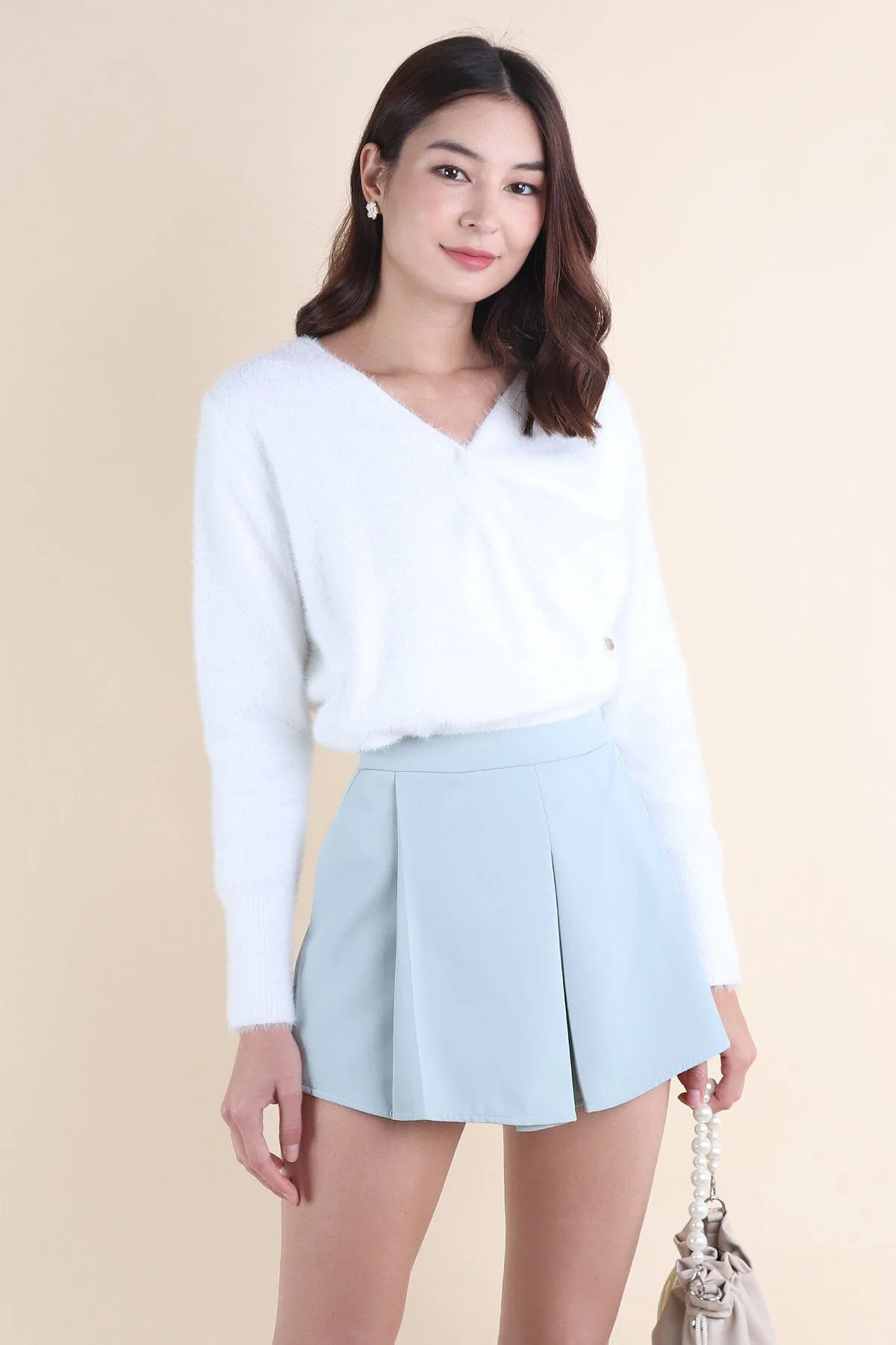 SAVANA KNIT TOP IN CREAM WHITE