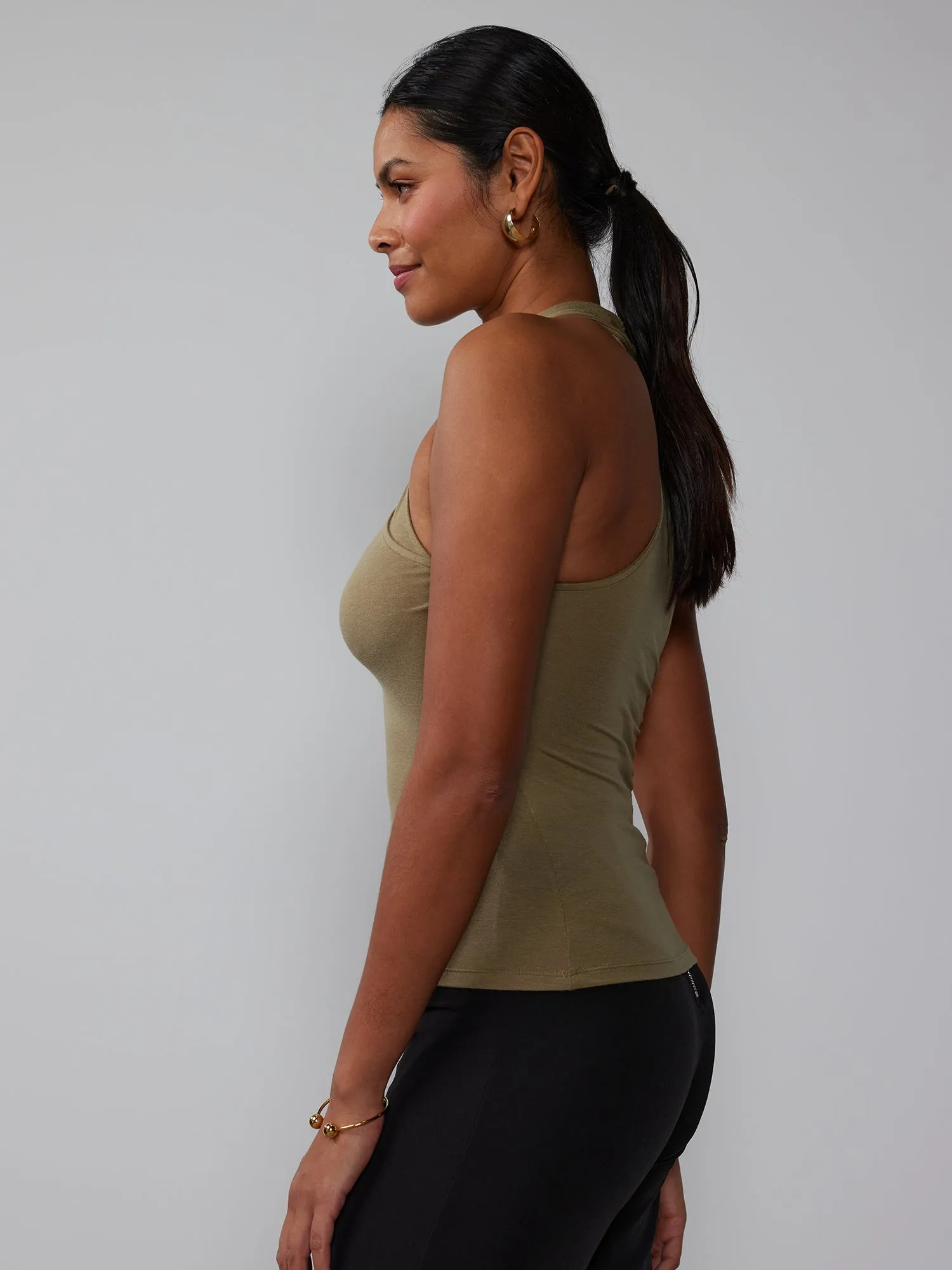 Sleeveless Cross Halter Tank Top