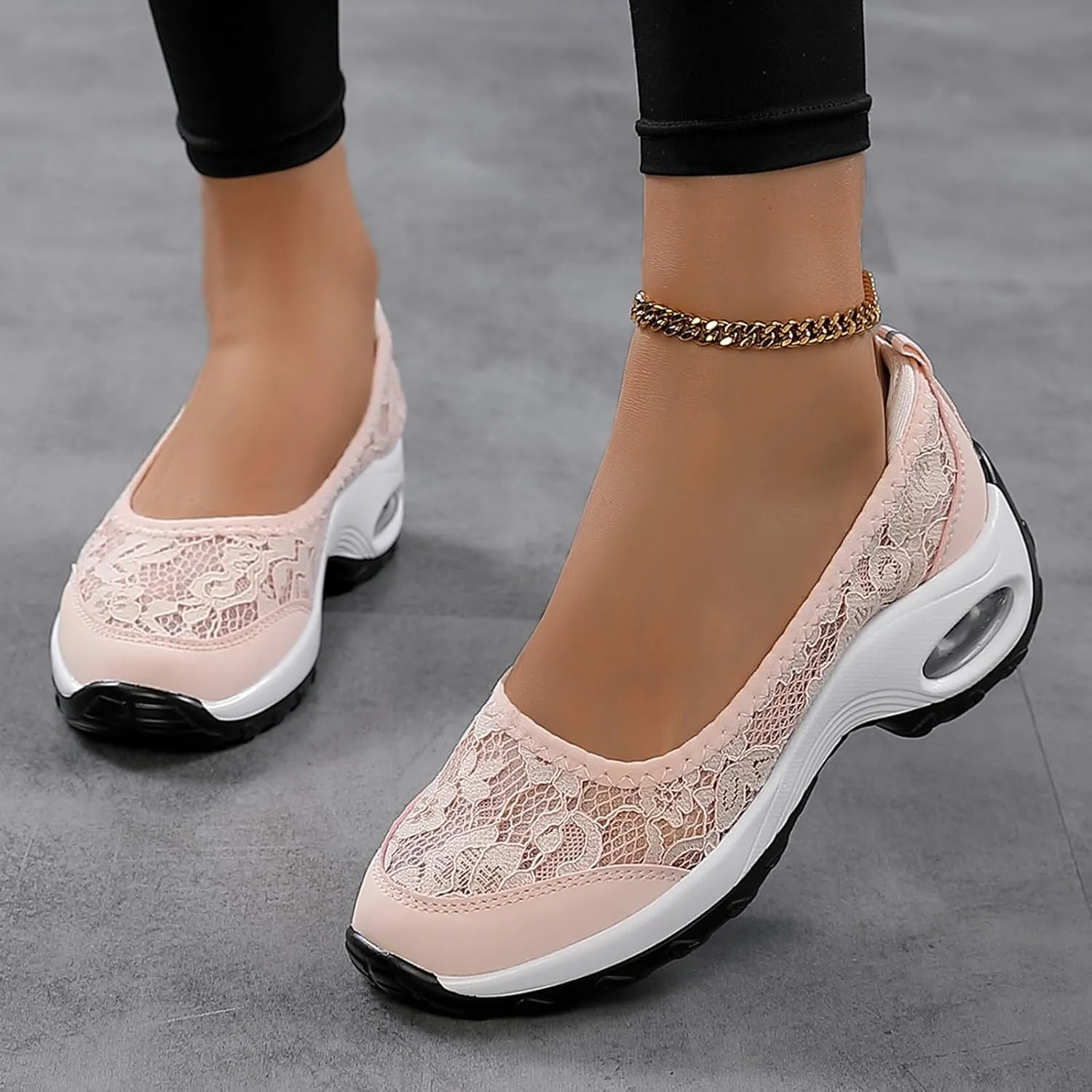 Slip on Walking Shoes Women Non Slip Memory Foam Comfortable Running Shoes Breathable Mesh Sports Workout Tennis Shoes Ladies 2024 Fashion Sneakers