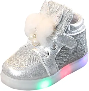 Sneakers for Girls Fashion Luminous Light Up Shoes for Girls Running Walking Soft Bottom Sports Shoes with Anti-Slip Sole