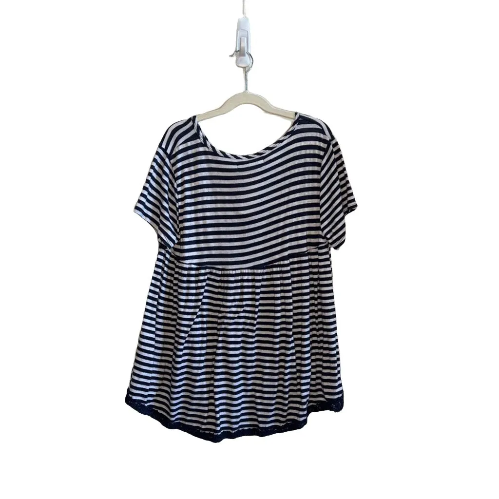 Striped Blouse w/Crochet Hem