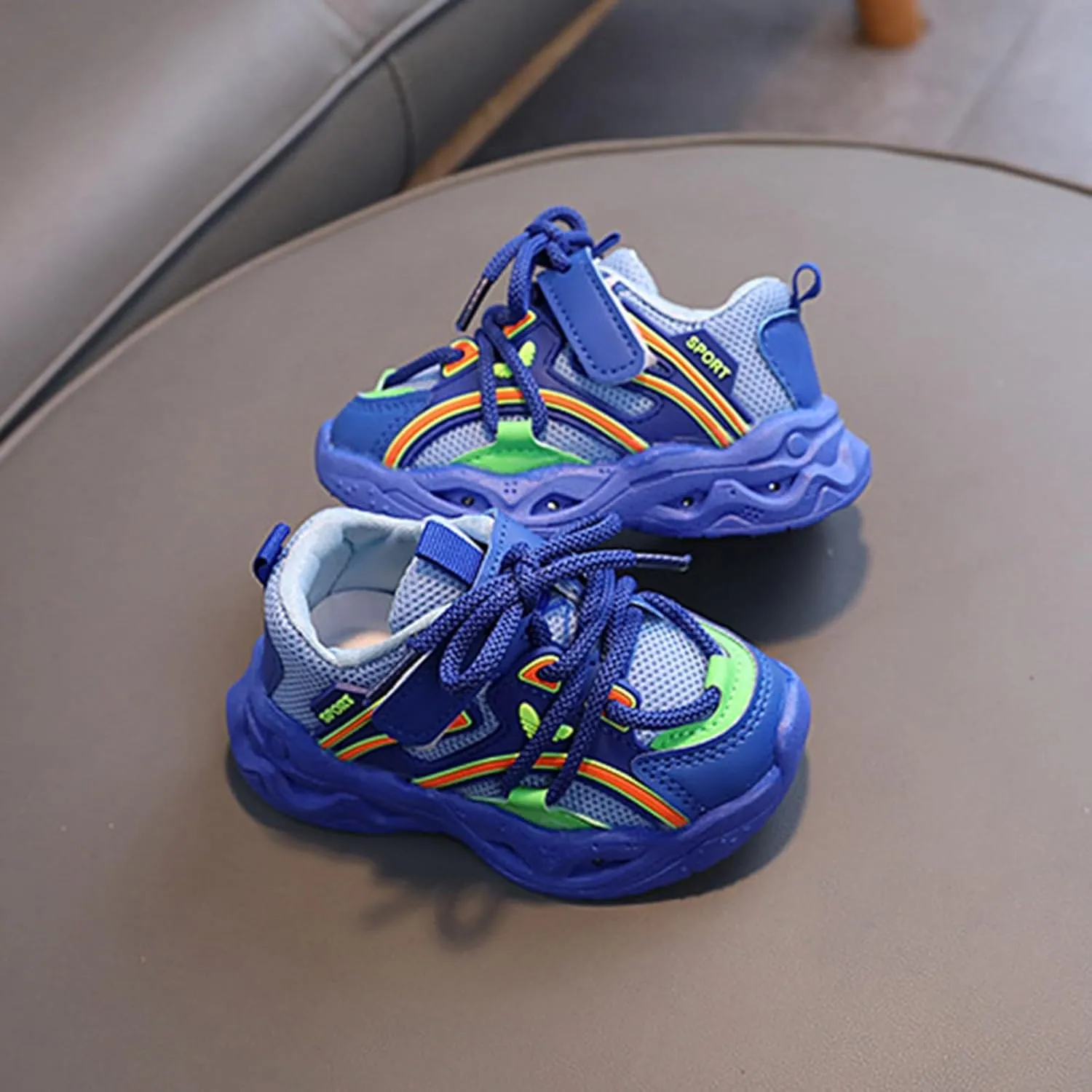 Toddler Baby LED Light Shoes Kids Boys Girls Non Slip Breathable Wide Mesh Sneakers Fashion Casual Sports Shoes