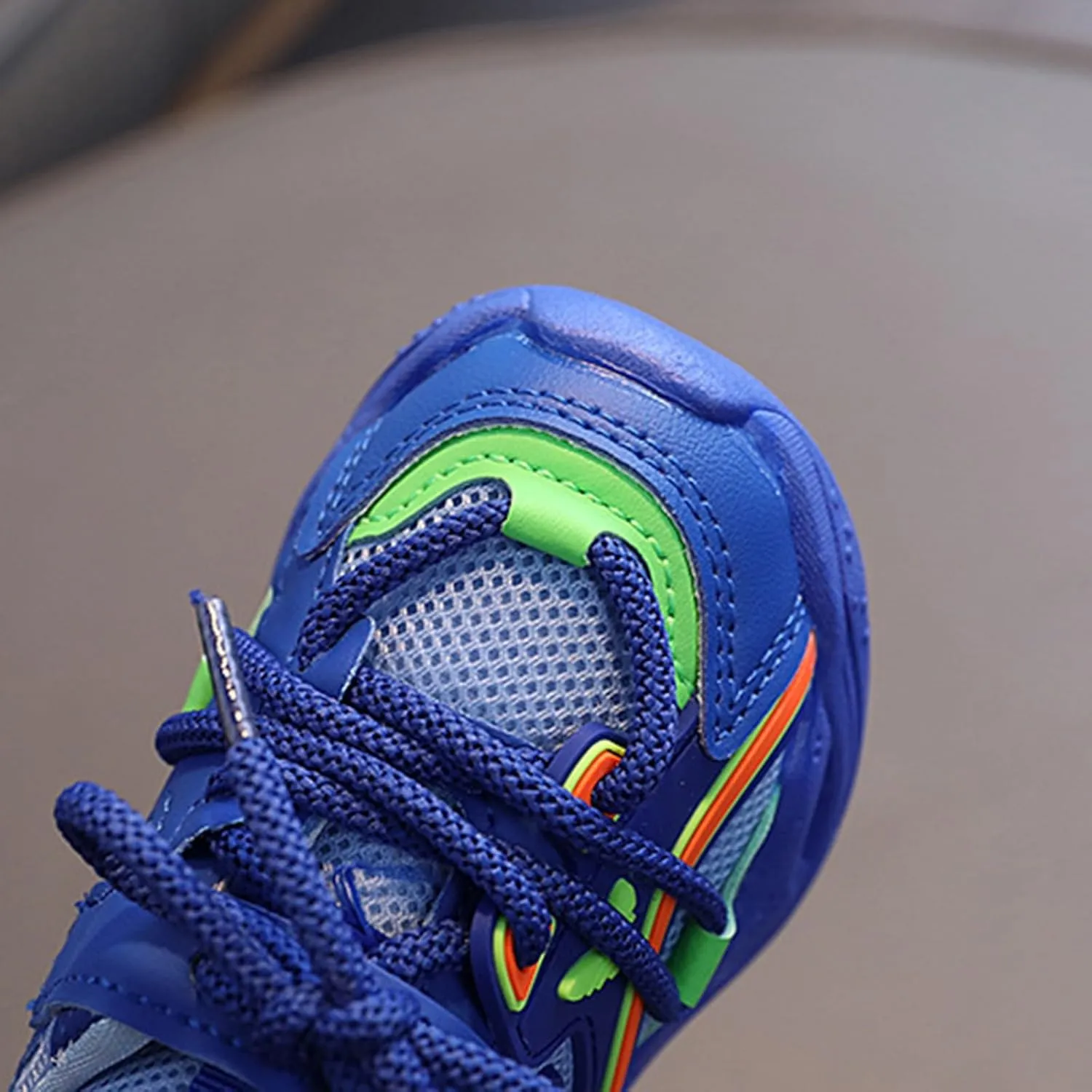 Toddler Baby LED Light Shoes Kids Boys Girls Non Slip Breathable Wide Mesh Sneakers Fashion Casual Sports Shoes