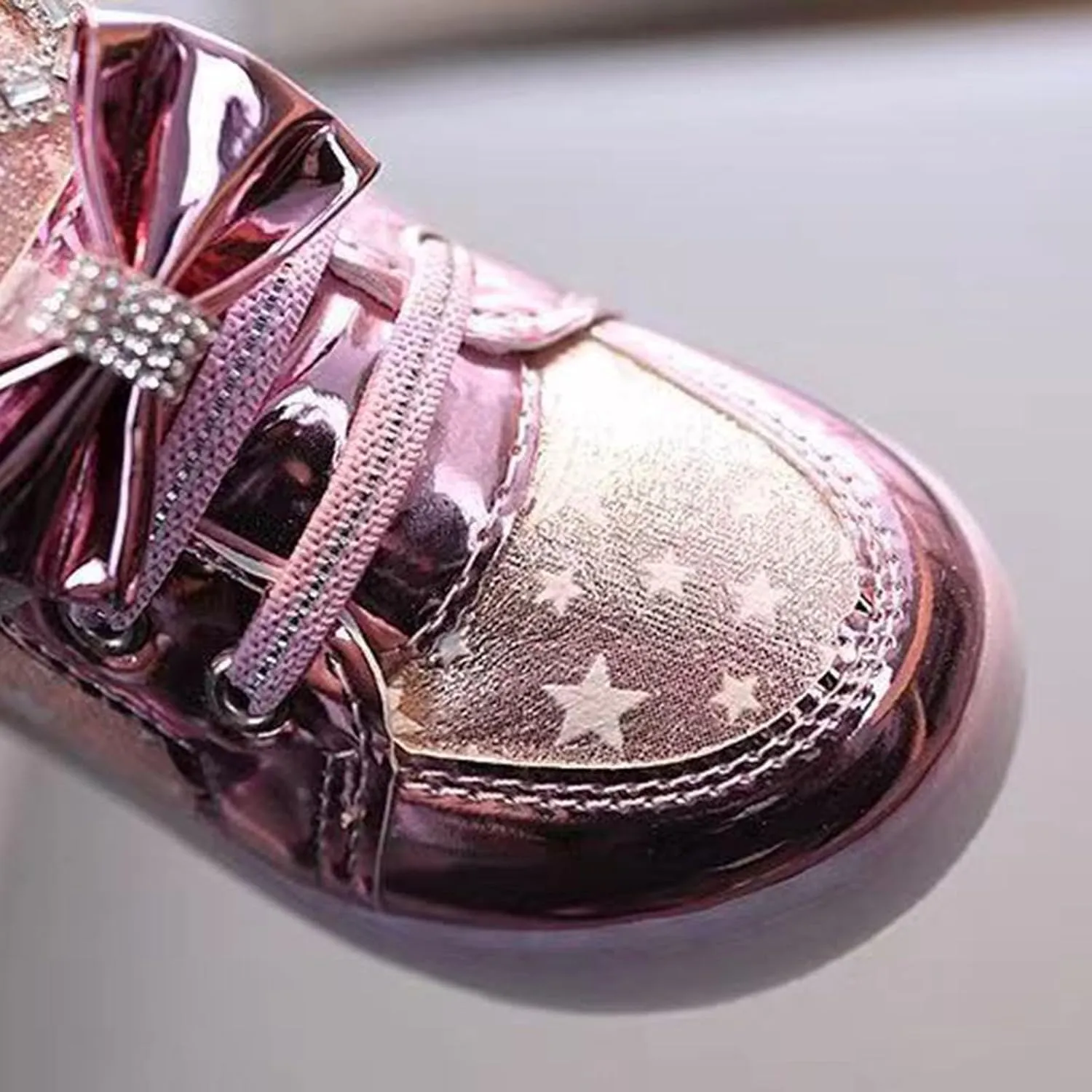 Toddler Baby Light Up Shoes Kids Girls Non Slip Glitter High Top Sneakers Fashion Child Flashing Mesh Wide Sport Shoes