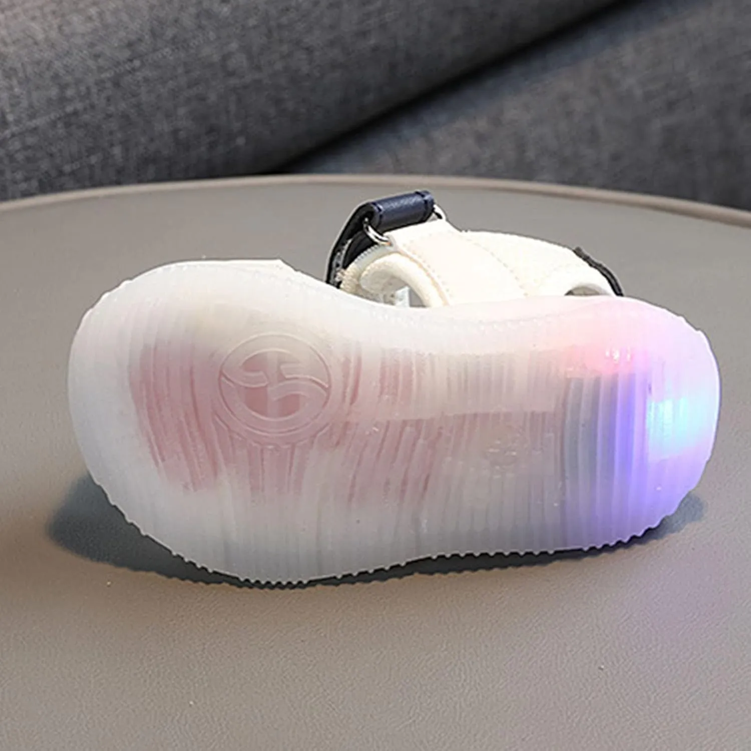 Toddler Baby Sandals Light Up Shoes Boys Girls Open Toe Soft Sole Luminous Sandals Kids Cute LED Slippers for Toddlers