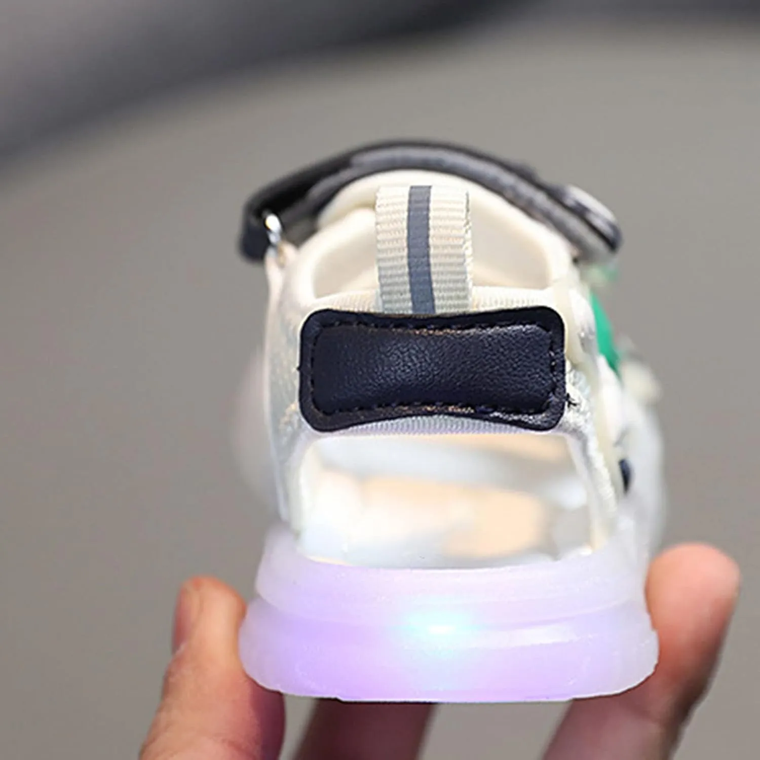 Toddler Baby Sandals Light Up Shoes Boys Girls Open Toe Soft Sole Luminous Sandals Kids Cute LED Slippers for Toddlers