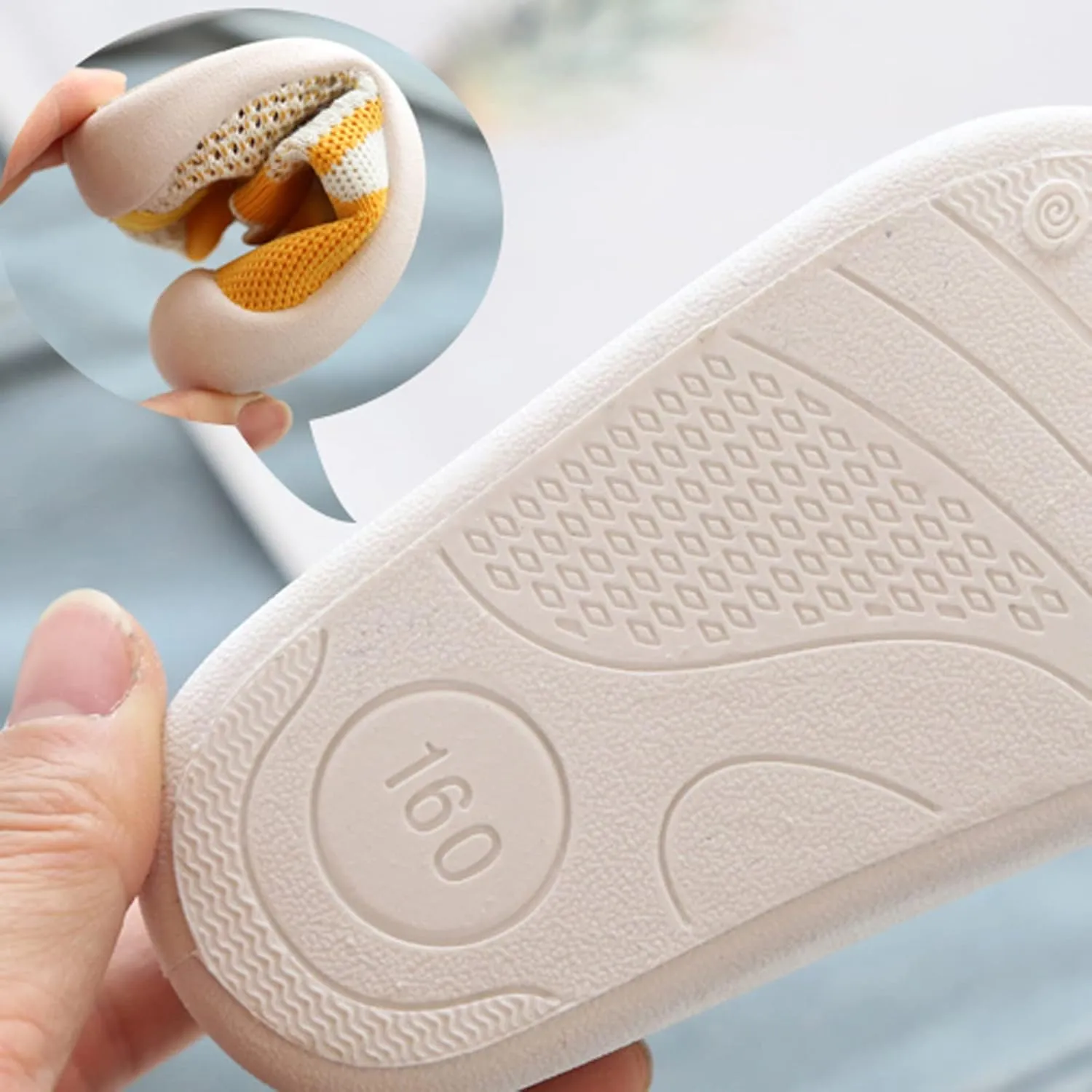Toddler Cute Shoes Girls Boys Leisure Shoes Mesh Soft Bottom Breathable Slip On Sport Shoes Socks Flat Bottom Sneakers